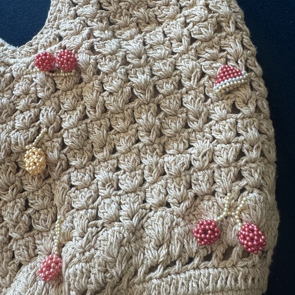 Handcrafted Beige Crochet Bag w/ beaded fruits! Each is unique, neutral coloring - Picture 11 of 13